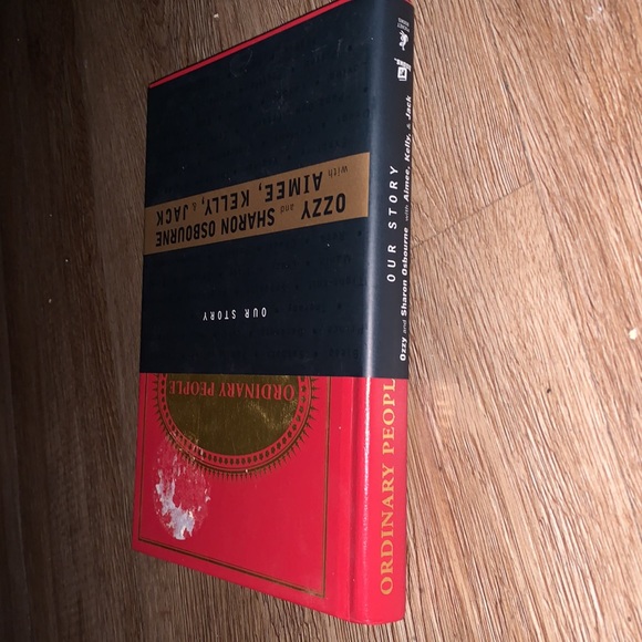 Ordinary people - our story by ozzy & sharron osbourne - Picture 2 of 2